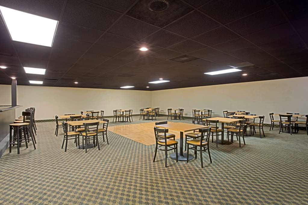 Days Inn & Suites By Wyndham Clermont Facilidades foto